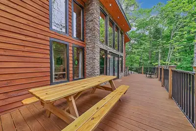 Image de Cozy Family Cabin Between Gatlinburg & Pigeon Forge