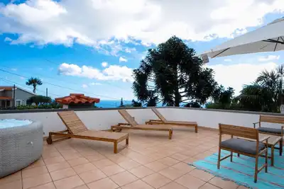 Image de Amaro Oasis by LovelyStay