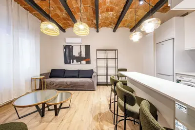 Image de Travgra4-1 · Confy 4 bedrooms flat in Eixample