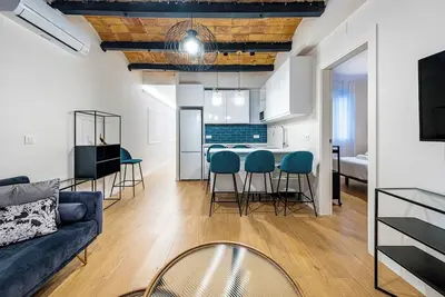 Image de Trav3-1 · 4h - Quatre Chambres Appartement, Couchages 6
