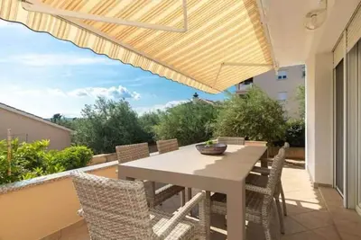 Image de Appartement de vacances avec terrasse et air conditionné