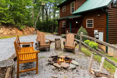 Image de 8 Cabins in Sevierville - Perfect For Large Groups