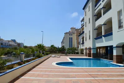 Image de La Marina 1 24 - Deux Chambres Appartement, Couchages 5