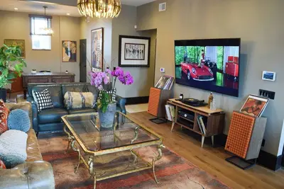 Image de Luxury Two Bedroom Two Bathroom Condo in Corktown Detroit