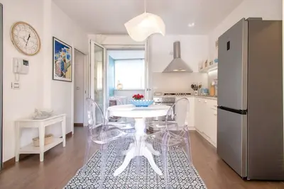 Image de Casa Ibiscus. Cozy apartment a few steps from the sea.