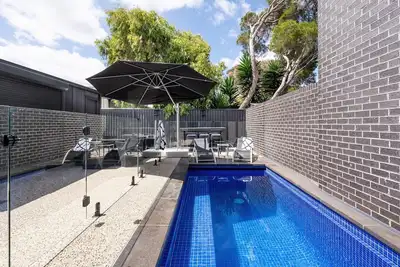 Image de Seaside Breeze Luxe Retreat with Heated Pool