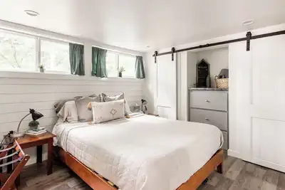 Image de Moonshine Cottage. Free Bikes. Sweet Spring Stay