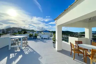 Image de Marina Oceanview Rooftop\/Airport - Beaches - Ferry