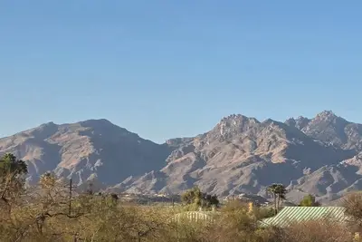 Image de Charming Sonoran Desert 3-bedroom\/2 bath house with Ac, WiFi, and pool in Tucson