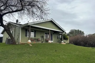 Image de Charming 4 Bd farmhouse with Ac and WiFi in fabulous Newcastle on the Wine Trail