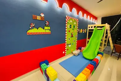 Image de Family-Friendly Home with Slide & Lego Play Area