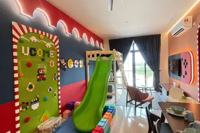 Image de Super Mario-themed homestay! Family-Friendly Home with Slide & Lego Play Area