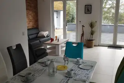 Image de Maison de vacances 'Haus Mit 4 Schlafzimmern' avec terrasse partagée, jardin partagé et Wi-Fi