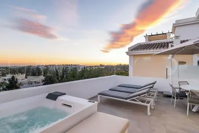 Image de Exquisite Townhouse, Aloha Gardens