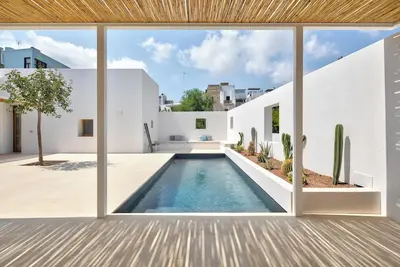 Image de Stark Tower by Miani Group