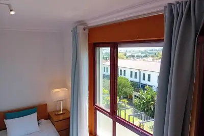 Image de Lisbon Blue - Metro at your Door