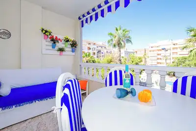 Image de Home&Holiday Goleta with parking, with 2 bedrooms and a large terrace