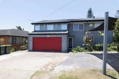 Image de Zen Garden - 2 bedroom Tiny Home ( Free parking)