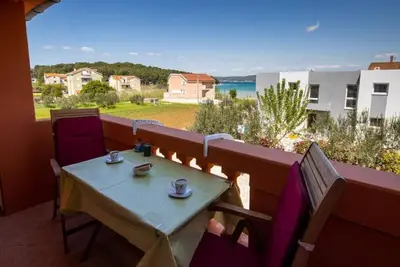 Image de Apartments Torina Pašman - One bedroom apartment with a sea view A1