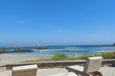 Belle maison pour 8 sur la plage de Kervenni