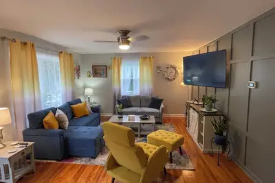 Image de Cozy Bungalow in a quiet neighborhood