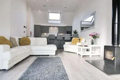 Image de Luxury holiday cottage with private hot tub near York