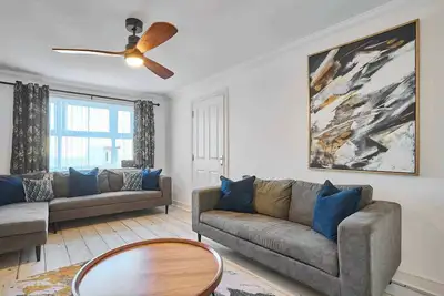 Image de Host & Stay | Honeycomb House