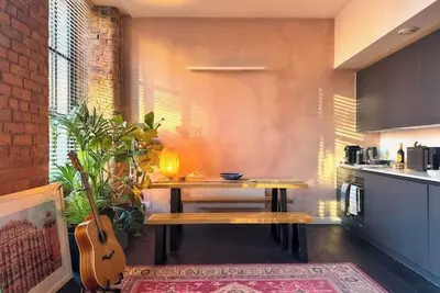 Charming 2br: Red Brick Industrial Mill