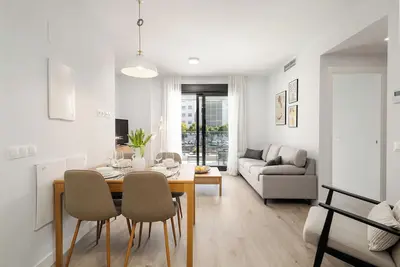 Image de New cozy apartment in Estepona center (free parking)