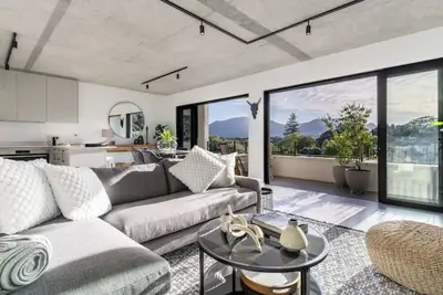 Image de Luxury 3 bedroom apartment at the Alphen Glen