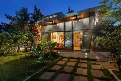 Image de Luxe 2bhk Farm with Private Pool