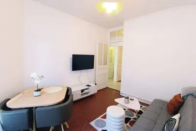 Image de Appartement charmant 3 pièces - Centre ville