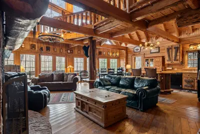 Image de Crickett Lane - 8 Stall Horse Barn