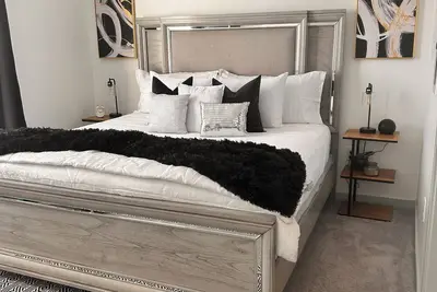 Image de Cozy 1-bedroom apartment with WiFi, Ac in charming Indianapolis