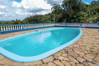 Image de Chácara Vista Linda com Wi-Fi totalmente equipada