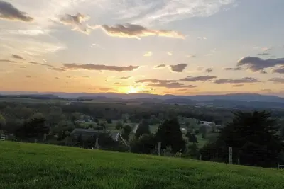 Image de Rock Ridge View--1 bed apartment with fabulous view in Harrisonburg