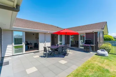 Image de Delight in the Dell - 2 mins to lake