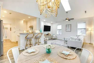 Image de Walk to Beach: Cottage w/ Yard in Kure Beach!