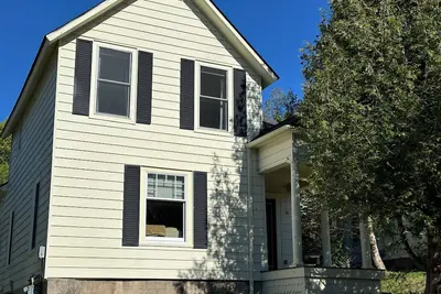 Image de Cozy 3-bedroom cottage in Downtown Petoskey