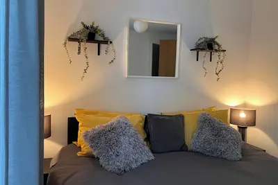 Image de Bright and Cosy space near amenities and travel