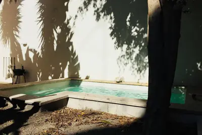 Image de Charming Apt | Heated Pool & Private Garden