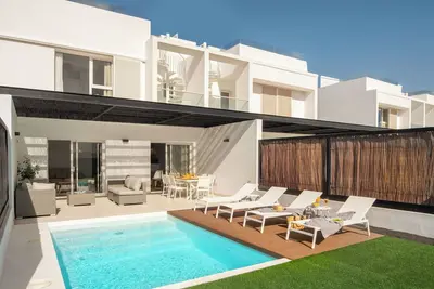 Image de Tarazet 2 | Modern townhouse with pool in the Serena villa complex