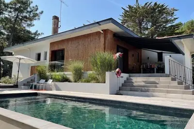 Image de Capbreton Océan, Villa de standing avec piscine