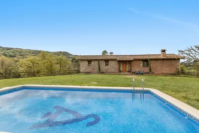 Image de Maison de campagne \"El Molí De Canellas\" avec vue sur les montagnes, piscine privée et Wi-Fi