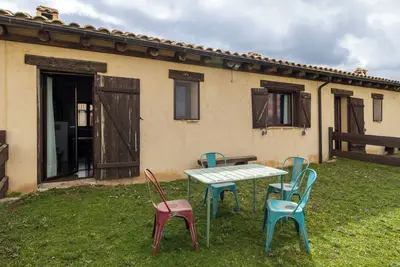 Image de Studio 'Vaca' avec vue sur la montagne et jardin privé