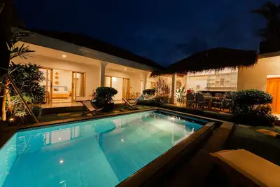 Image de Stylish Tropical Villa Barroso – Canggu Shortcut