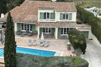 Image de Magnifique Villa au Calme à Grmaud