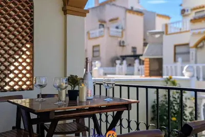 Image de Traditional 3 Bed Quad House, Playa Flamenca Pf5