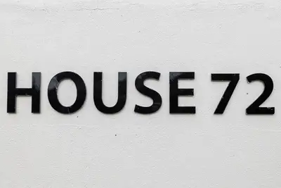 Image de Charming getaway:unwind and refresh