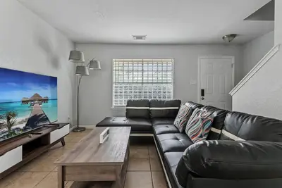 Image de Spacious 4br 2. 5bath Near Iah Airport